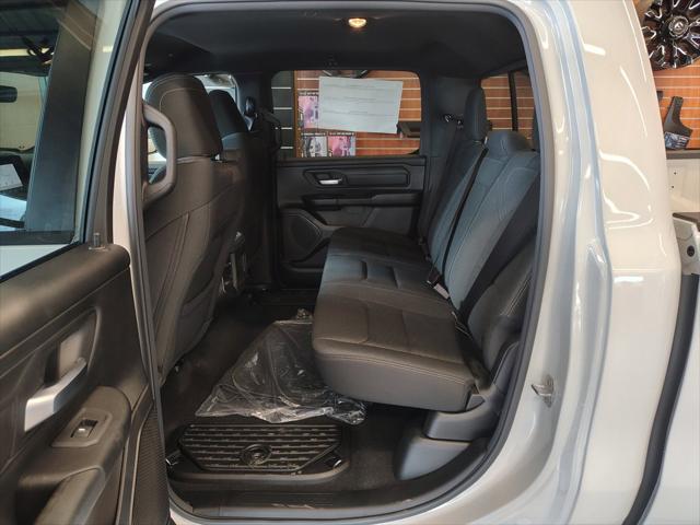 2026 Ram 1500 Express Crew Cab 4x4 57 Box