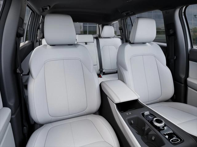 New 2026 Bright White Clear-Coat Exterior Paint Jeep Limited image 58