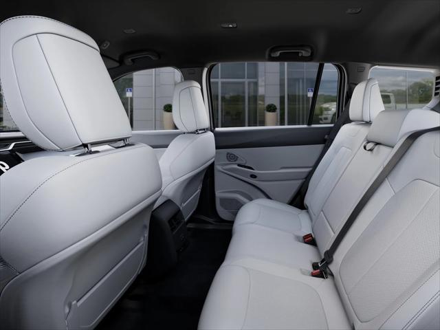 New 2026 Bright White Clear-Coat Exterior Paint Jeep Limited image 61
