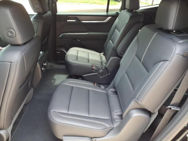 2026 GMC Acadia Elevation FWD