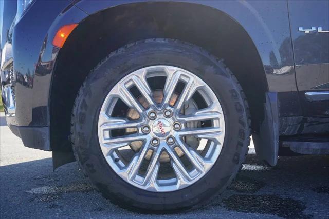 2023 GMC Yukon SLT