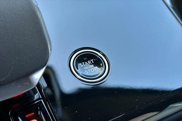 2026 Land Rover Range Rover Sport P360 SE