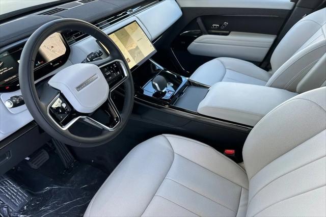 2026 Land Rover Range Rover Sport P360 SE