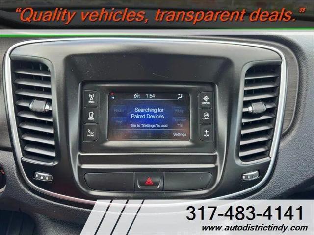 2016 Chrysler 200 Limited