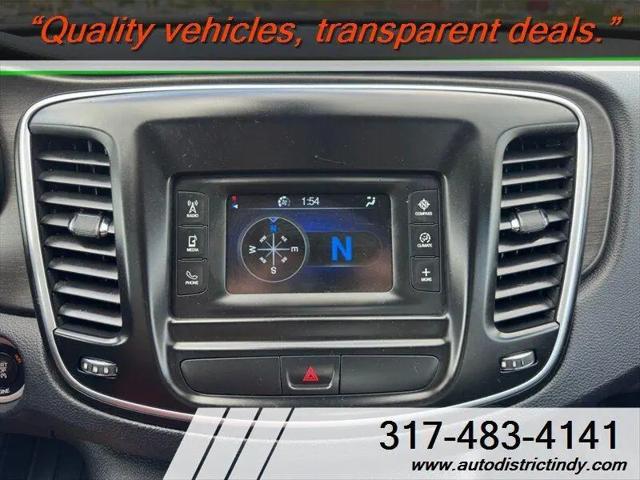 2016 Chrysler 200 Limited
