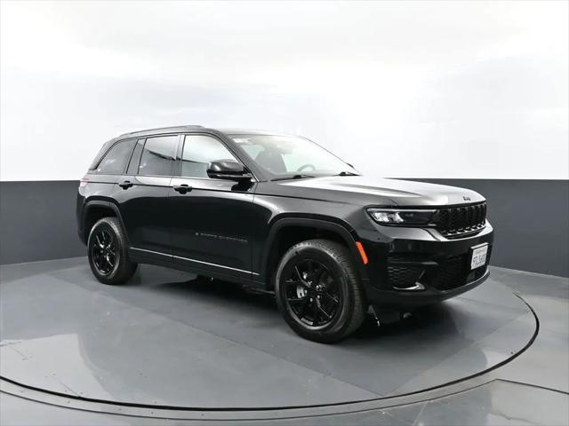 2025 Jeep Grand Cherokee Altitude 4x4