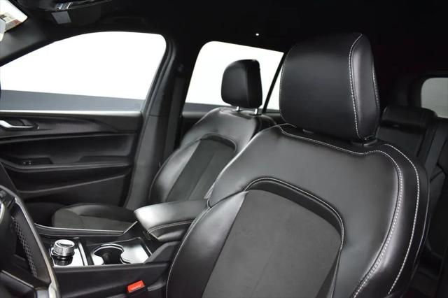 2025 Jeep Grand Cherokee Altitude 4x4