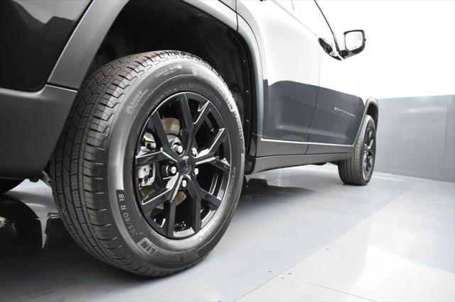 2025 Jeep Grand Cherokee Altitude 4x4