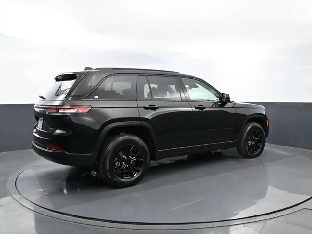 2025 Jeep Grand Cherokee Altitude 4x4