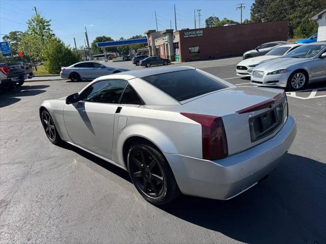 2007 Cadillac XLR Standard