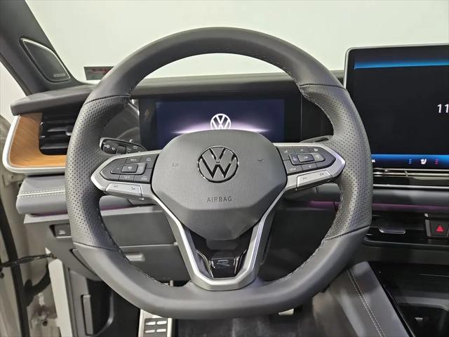 2026 Volkswagen Tiguan SEL R-Line Turbo