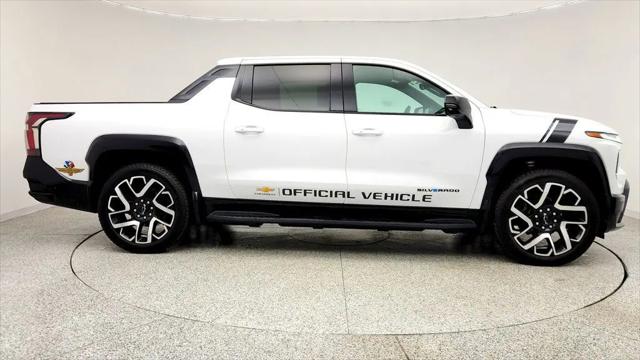 2025 Chevrolet Silverado EV RST