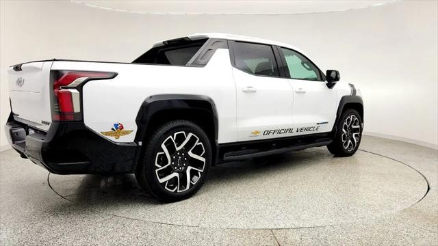2025 Chevrolet Silverado EV RST