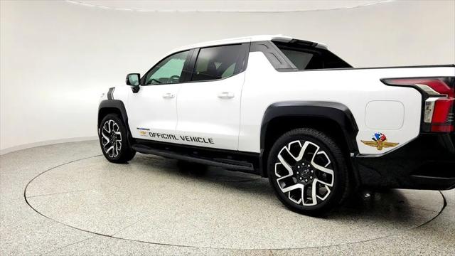 2025 Chevrolet Silverado EV RST
