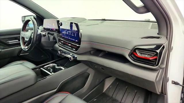 2025 Chevrolet Silverado EV RST