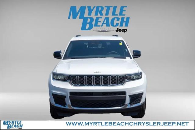 2024 Jeep Grand Cherokee L Laredo 4x2