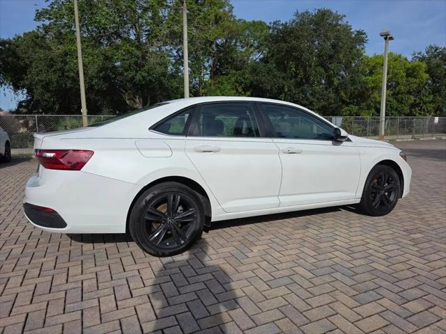 2024 Volkswagen Jetta 1.5T SE