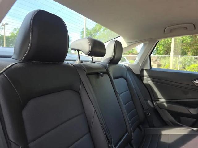 2024 Volkswagen Jetta 1.5T SE