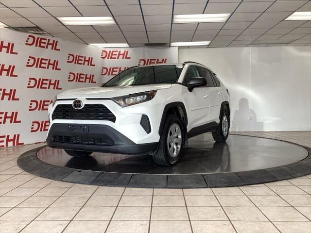 2019 Toyota RAV4 LE