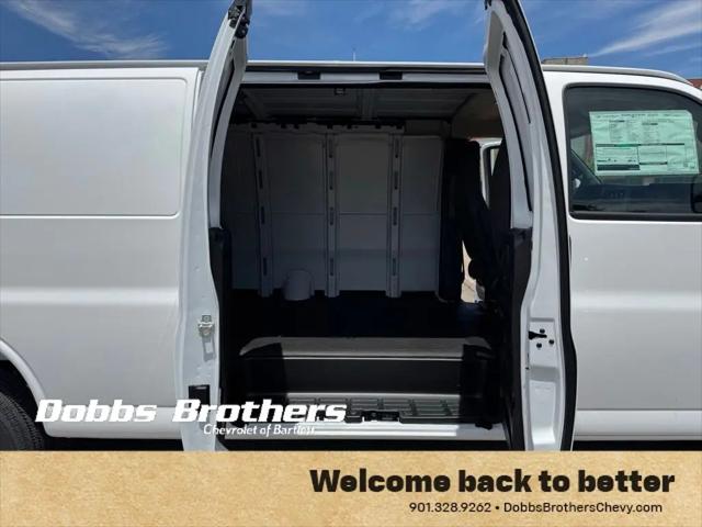 2026 Chevrolet Express Cargo Van 2500 Extended Wheelbase, WT, RWD