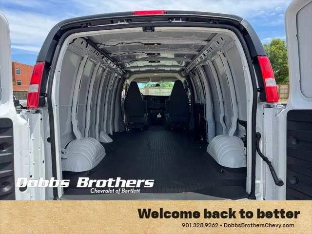 2026 Chevrolet Express Cargo Van 2500 Extended Wheelbase, WT, RWD
