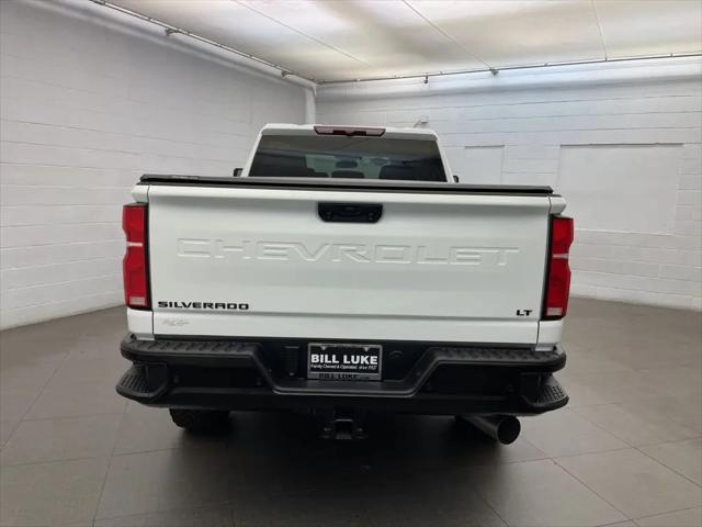 2026 Chevrolet Silverado 2500HD Crew Cab, Standard Bed, LT, 4WD
