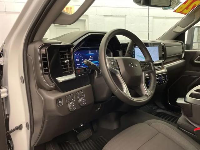 2026 Chevrolet Silverado 2500HD Crew Cab, Standard Bed, LT, 4WD