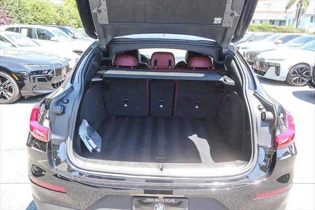 2023 BMW X4 xDrive30i