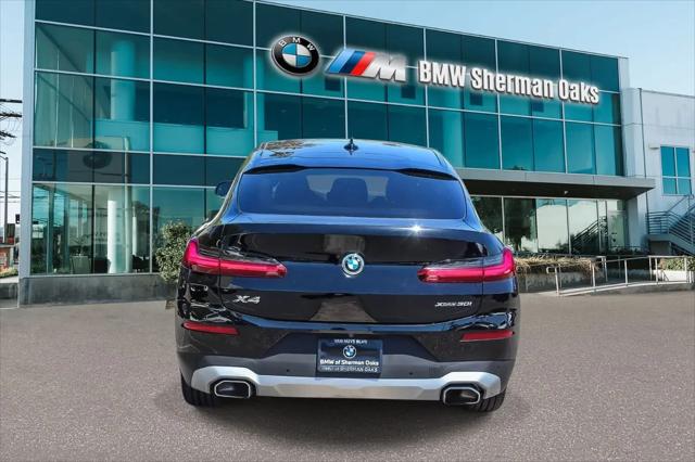 2023 BMW X4 xDrive30i