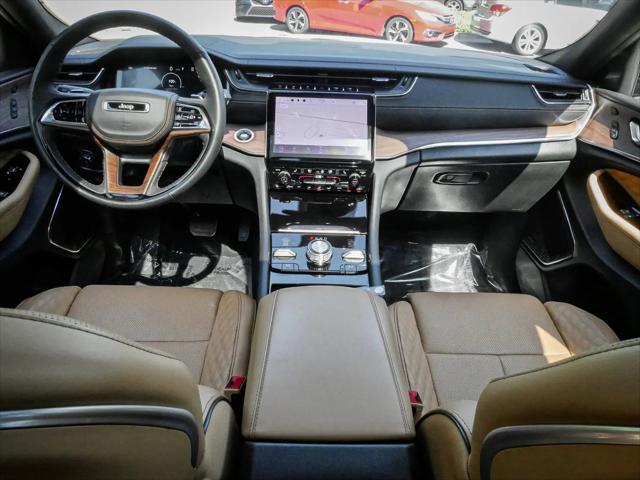 2025 Jeep Grand Cherokee L Summit 4x4