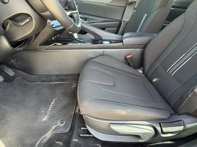 2023 Hyundai Elantra SEL