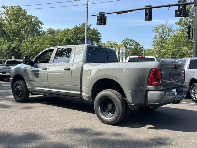 2026 Ram 3500 Laramie Mega Cab 4x4 64 Box