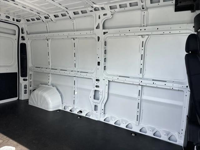 2026 Ram ProMaster Cargo Van Tradesman High Roof 159 WB w/Pass Seat