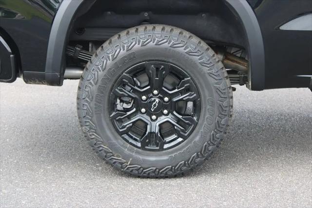 2026 Chevrolet Silverado 1500 4WD Crew Cab Short Bed ZR2
