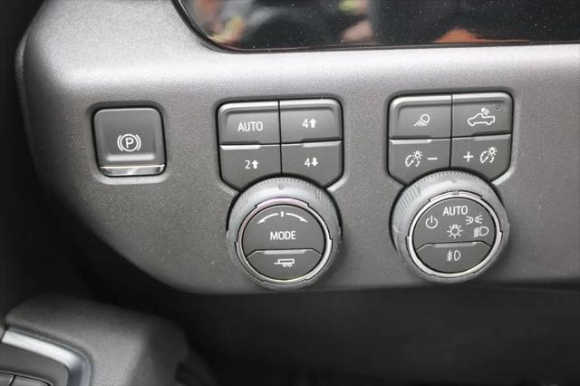2026 Chevrolet Silverado 1500 4WD Crew Cab Short Bed LT Trail Boss