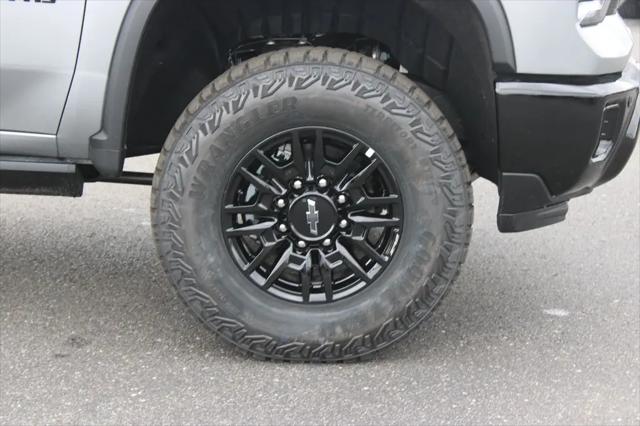 2026 Chevrolet Silverado 2500HD Crew Cab, Standard Bed, XR2, 4WD