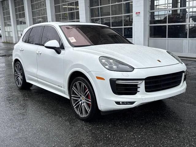 2016 Porsche Cayenne GTS