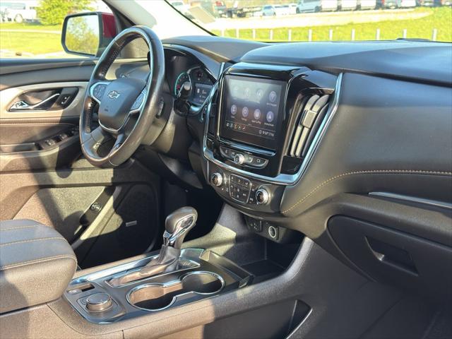 2021 Chevrolet Traverse AWD RS