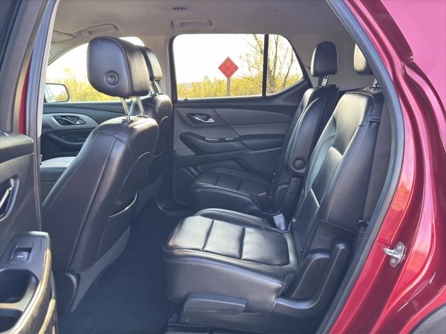 2021 Chevrolet Traverse AWD RS