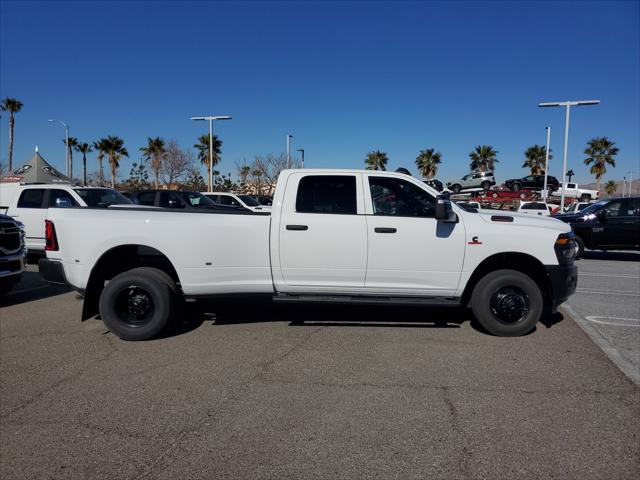2026 RAM Ram 3500 RAM 3500 TRADESMAN CREW CAB 4X4 8 BOX