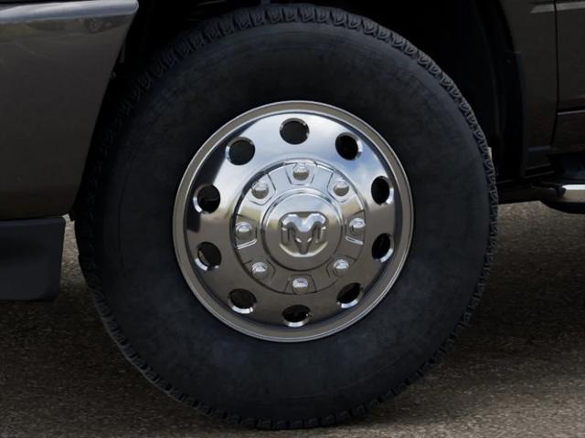 2026 Ram 3500 Laramie Crew Cab 4x4 8' Box