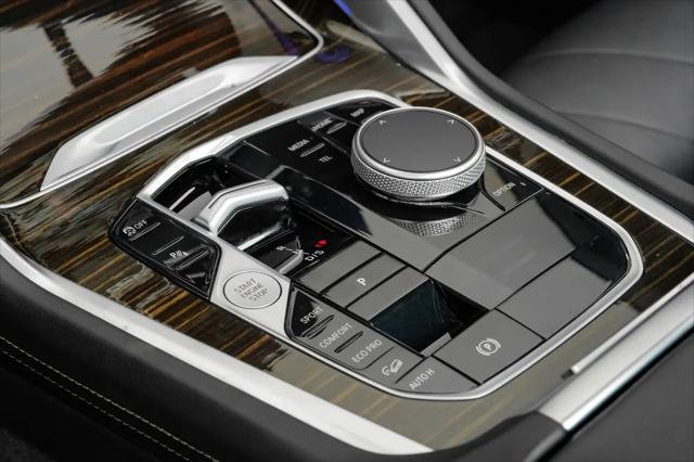 2025 BMW X6 xDrive40i