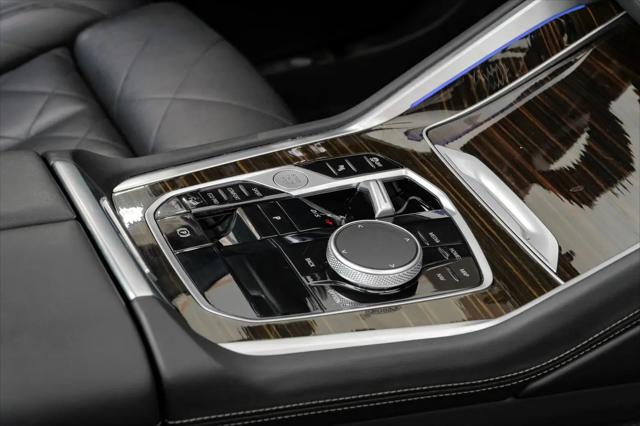 2025 BMW X6 xDrive40i