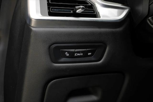 2025 BMW X6 xDrive40i