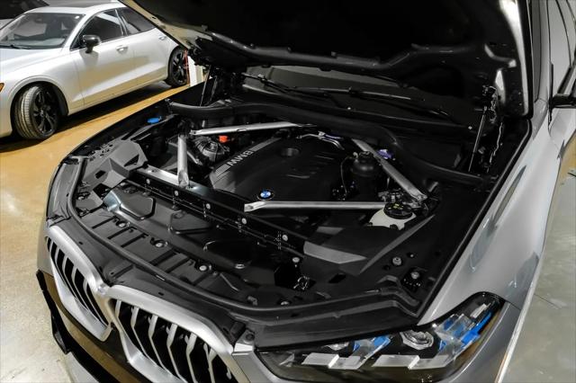 2025 BMW X6 xDrive40i