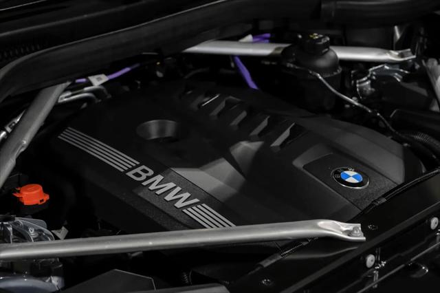2025 BMW X6 xDrive40i