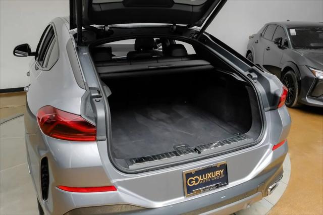 2025 BMW X6 xDrive40i