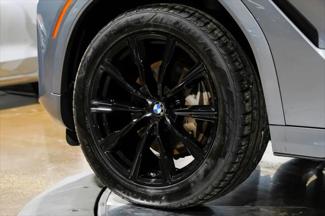 2025 BMW X6 xDrive40i