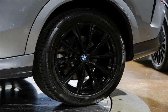 2025 BMW X6 xDrive40i