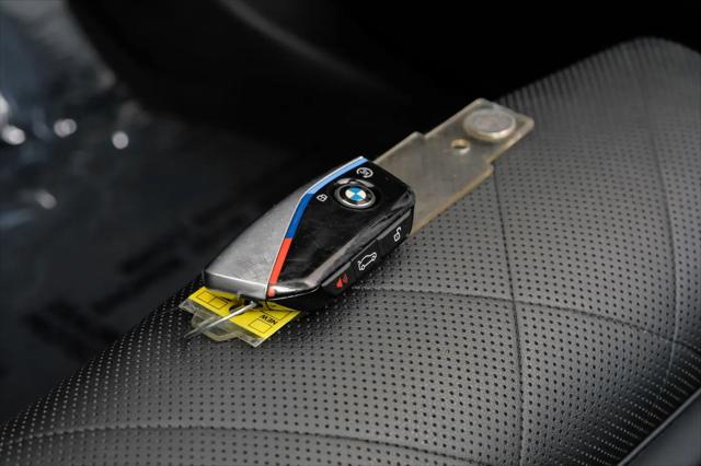 2025 BMW X6 xDrive40i